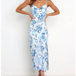 Petal & Pup Yelena Floral Blue and White Women's Midi Dress Size 4